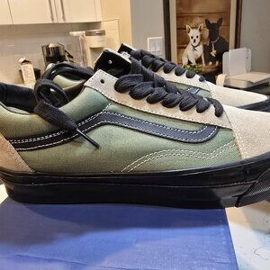 VANS Premium Old Skool 36 MENS SZ 12 Olive Green/Aluminum Grey Sneakers PARK
